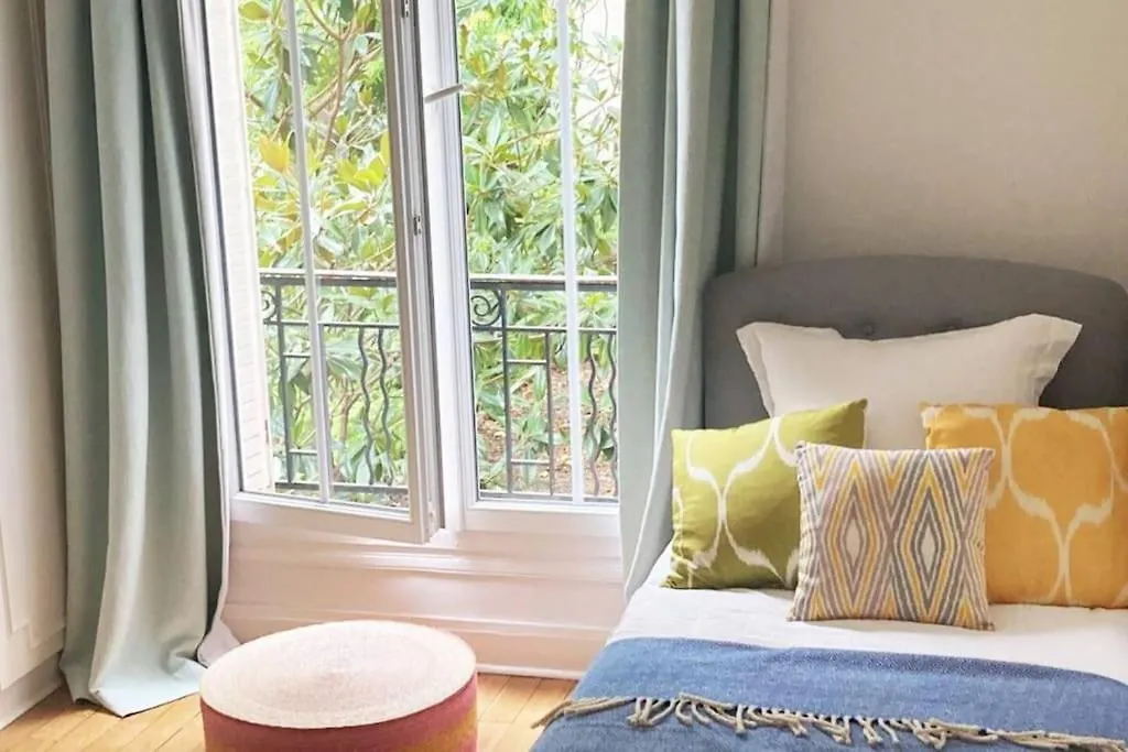 Superbe Lumineux Et Calme Apartment Paris