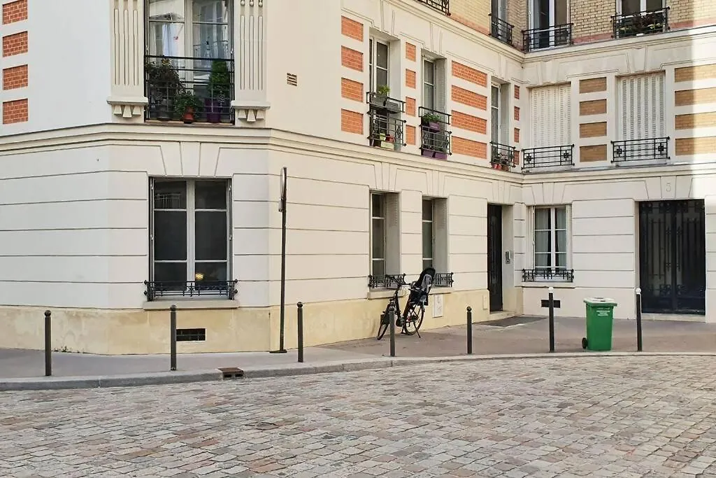 Superbe Lumineux Et Calme * Paris